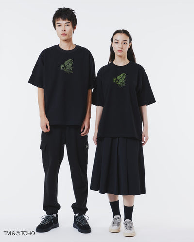 เสื้อยืดผู้ชาย T-SHIRT MOTHRA LACOSTE & GODZILLA (Noir • 031)
