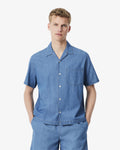 เสื้อเชิ้ตผู้ชาย RELAXED FIT OPEN NECK DENIM SHIRT (Blue • MKU)