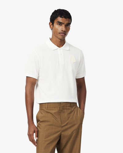 MEN'S MINI PIQUÉ BADGE ACCENT STRETCH GOLF POLO SHIRT (White • 70V)